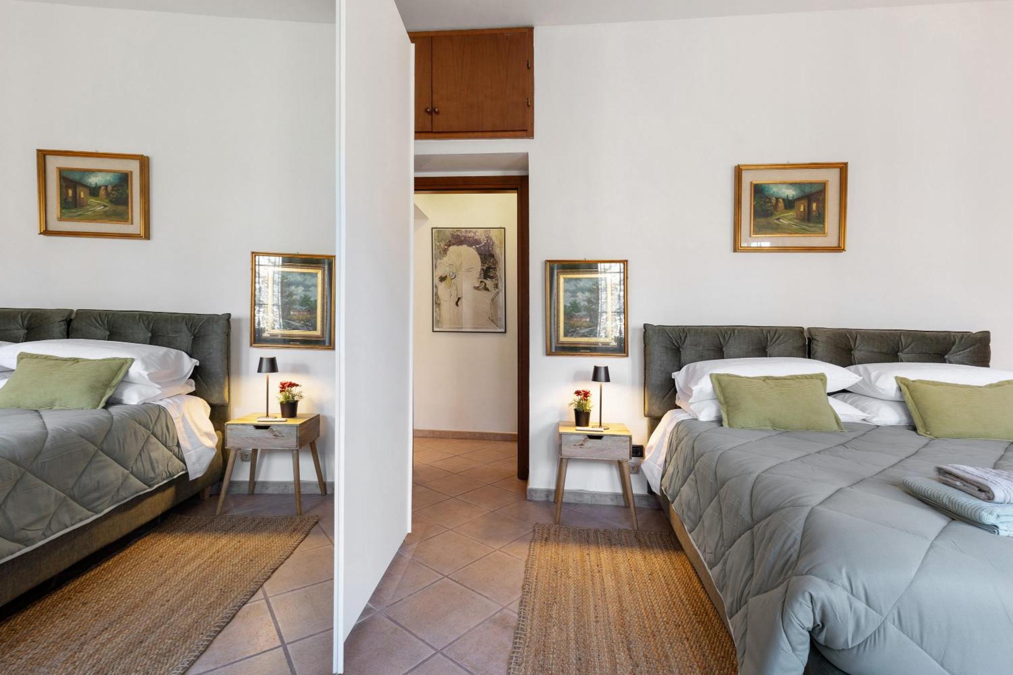 Via T Da Vico 11 House